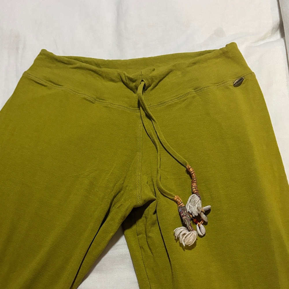 Mora pants